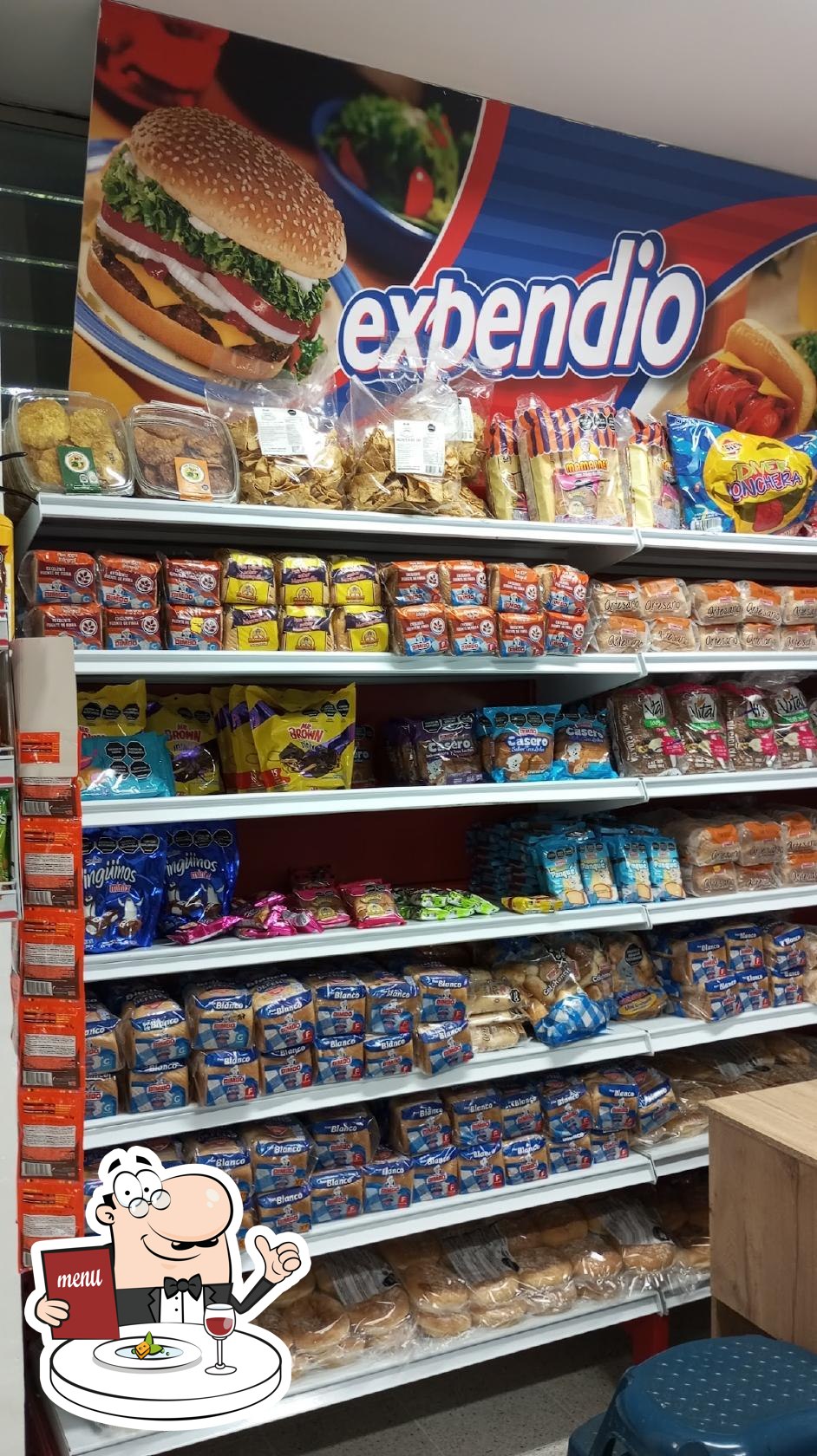 r7b8-expendio-bimbo-metro-itagui-dishes